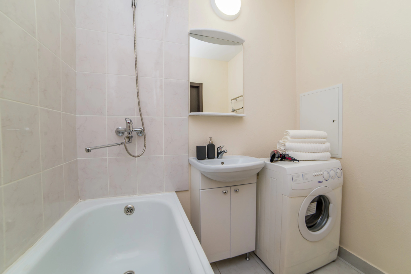 Апартаменты на Чкалова 242