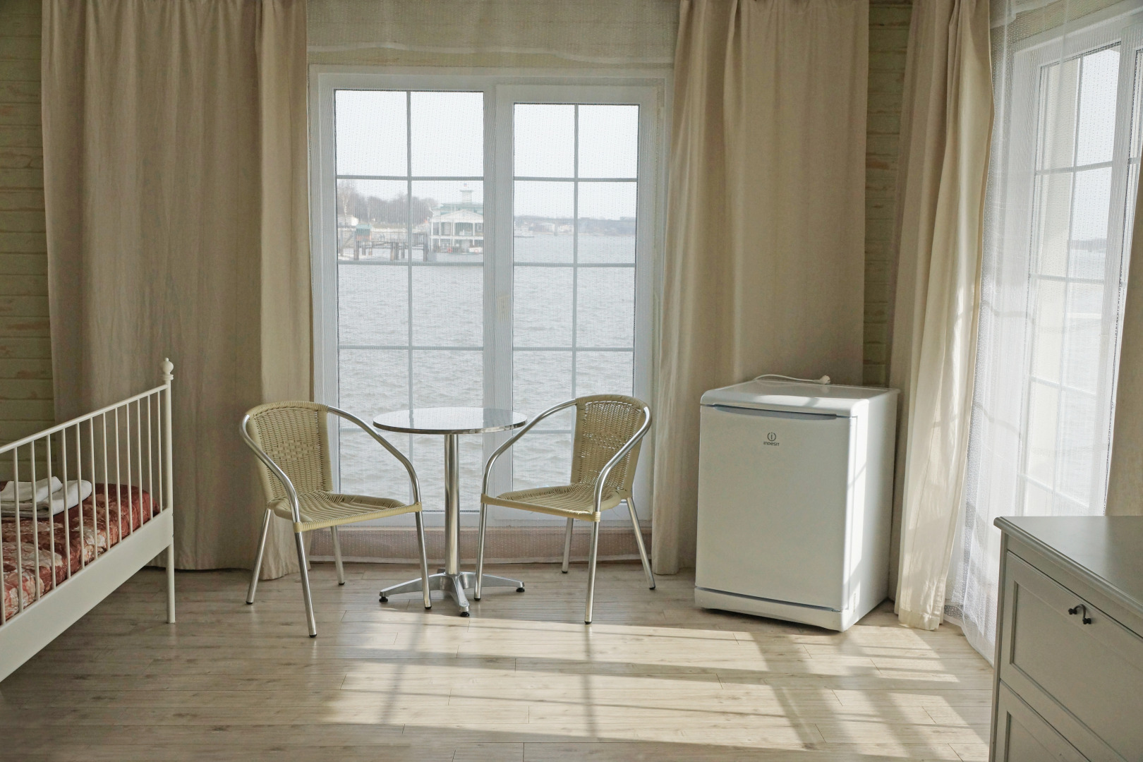 Отель Островский Причал