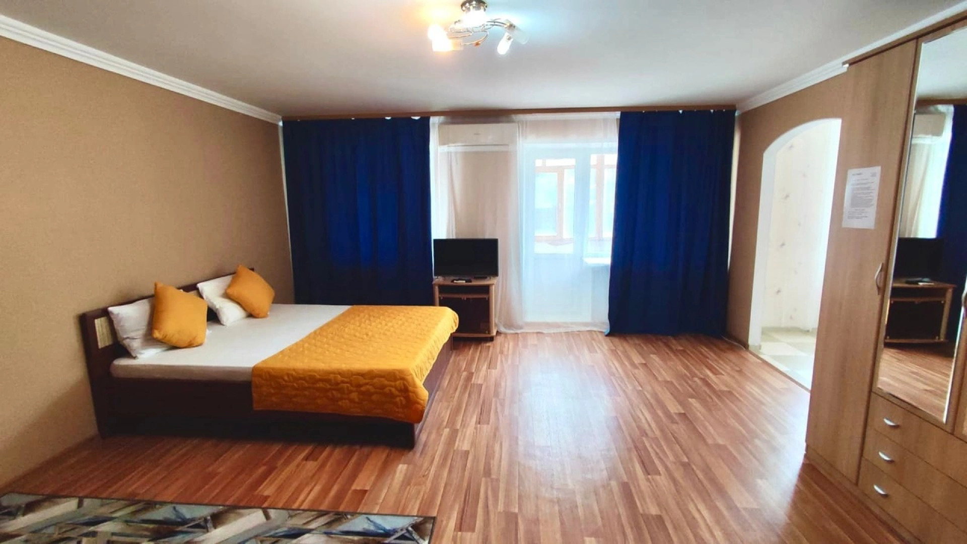 Апартаменты 1к Киевская 68