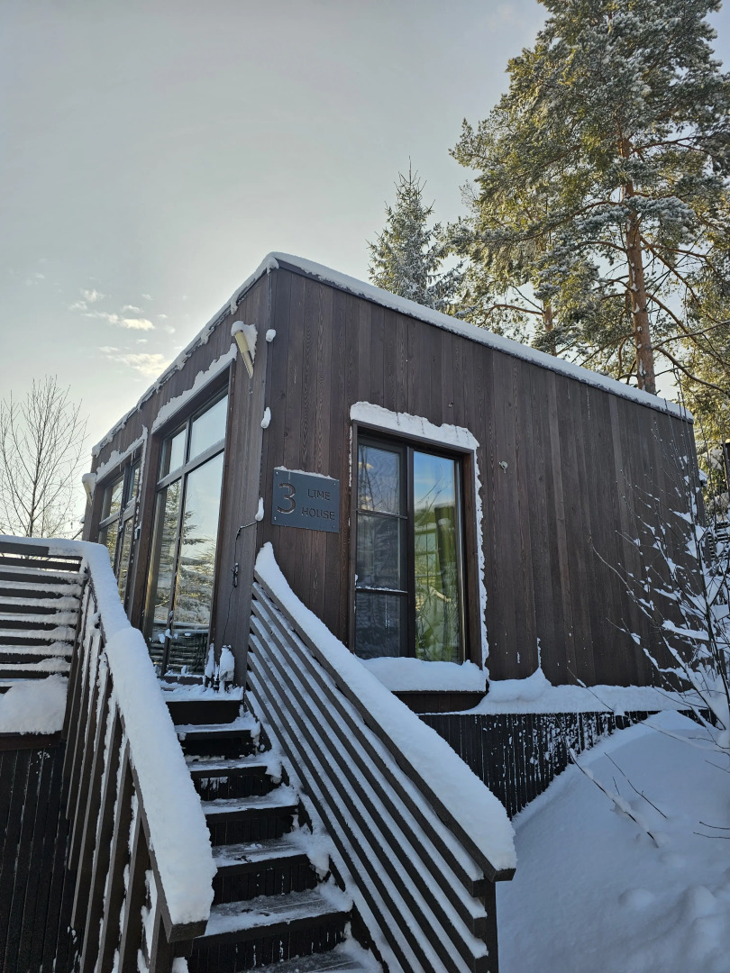 Коттедж Черничный Склон Lime House