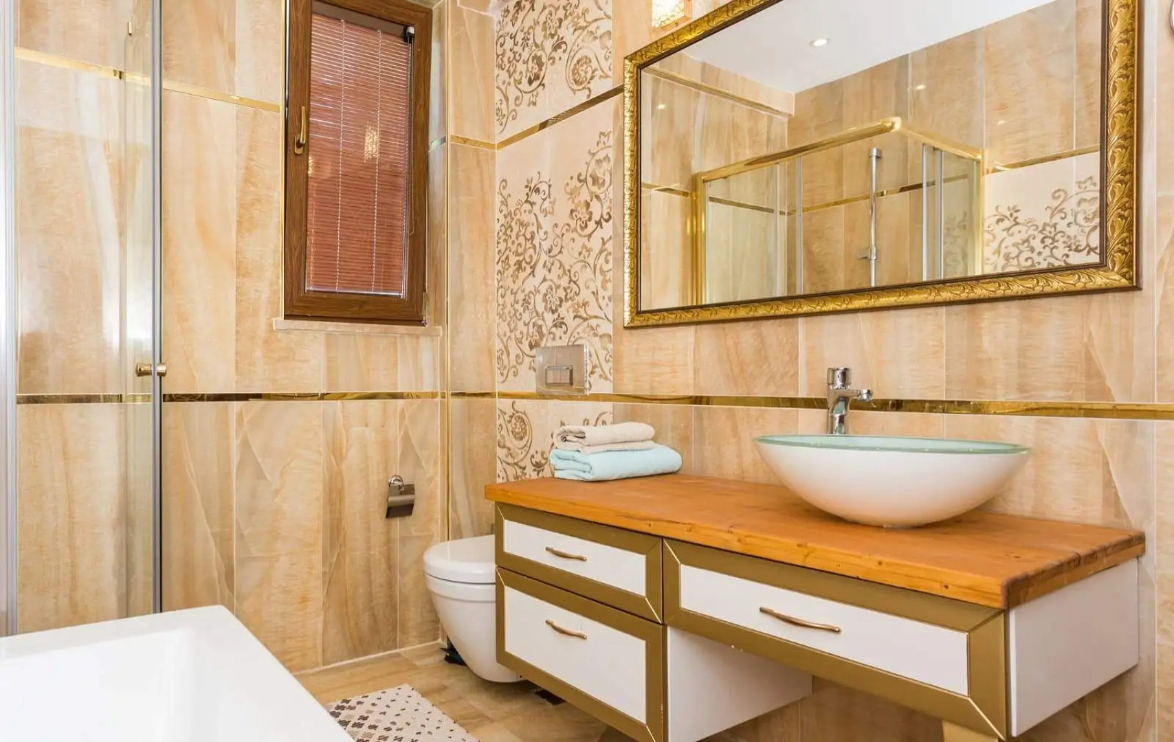 Вилла Gulcatai 334 В Поселке Чамьюва 3+1 Рядом С Морем