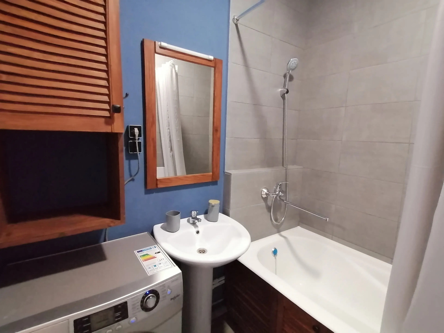 Квартира - студия Закаменский микрорайон, 12