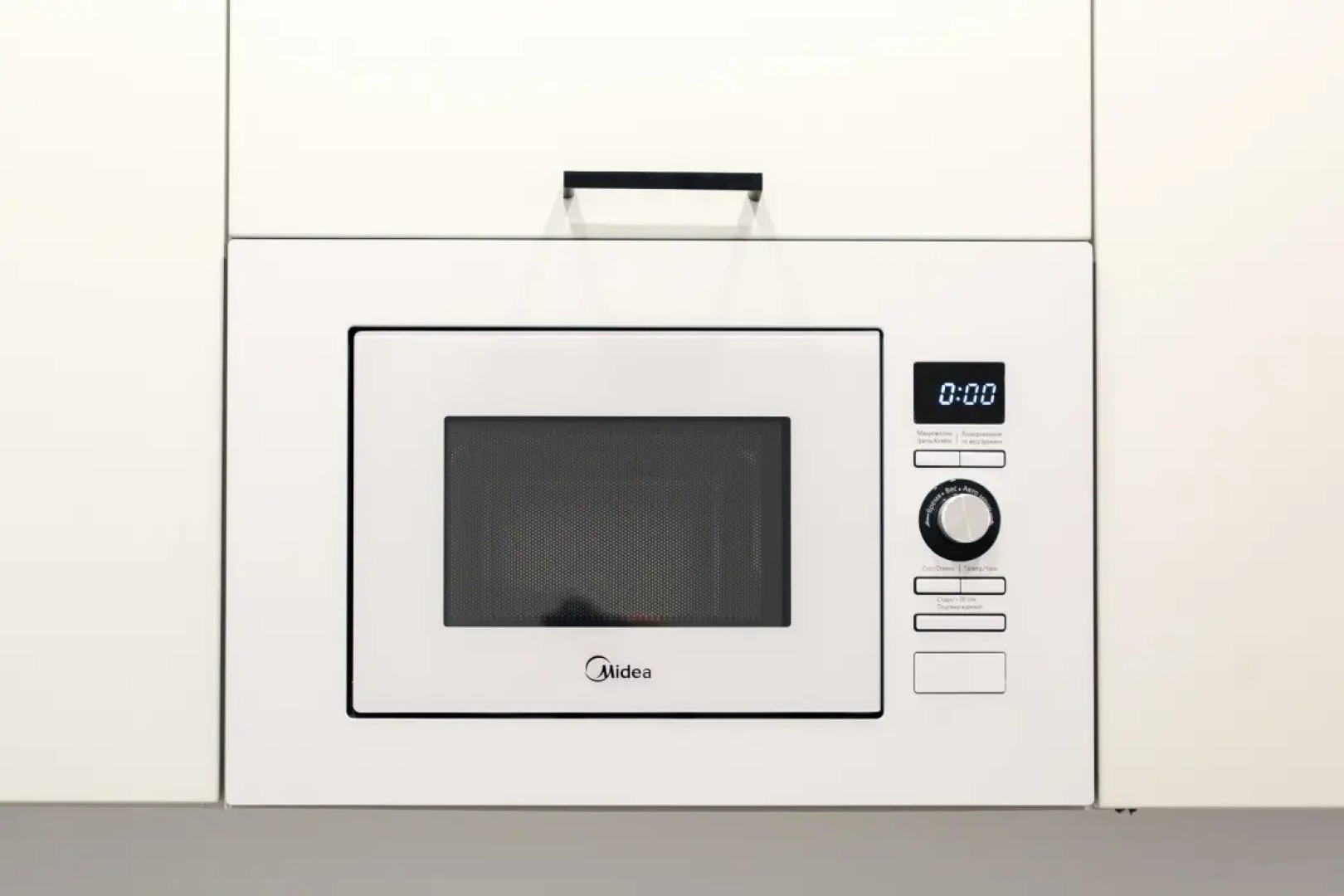 Апартаменты Улучшенные с Кроватью и Диваном в Историческом Центре 37м