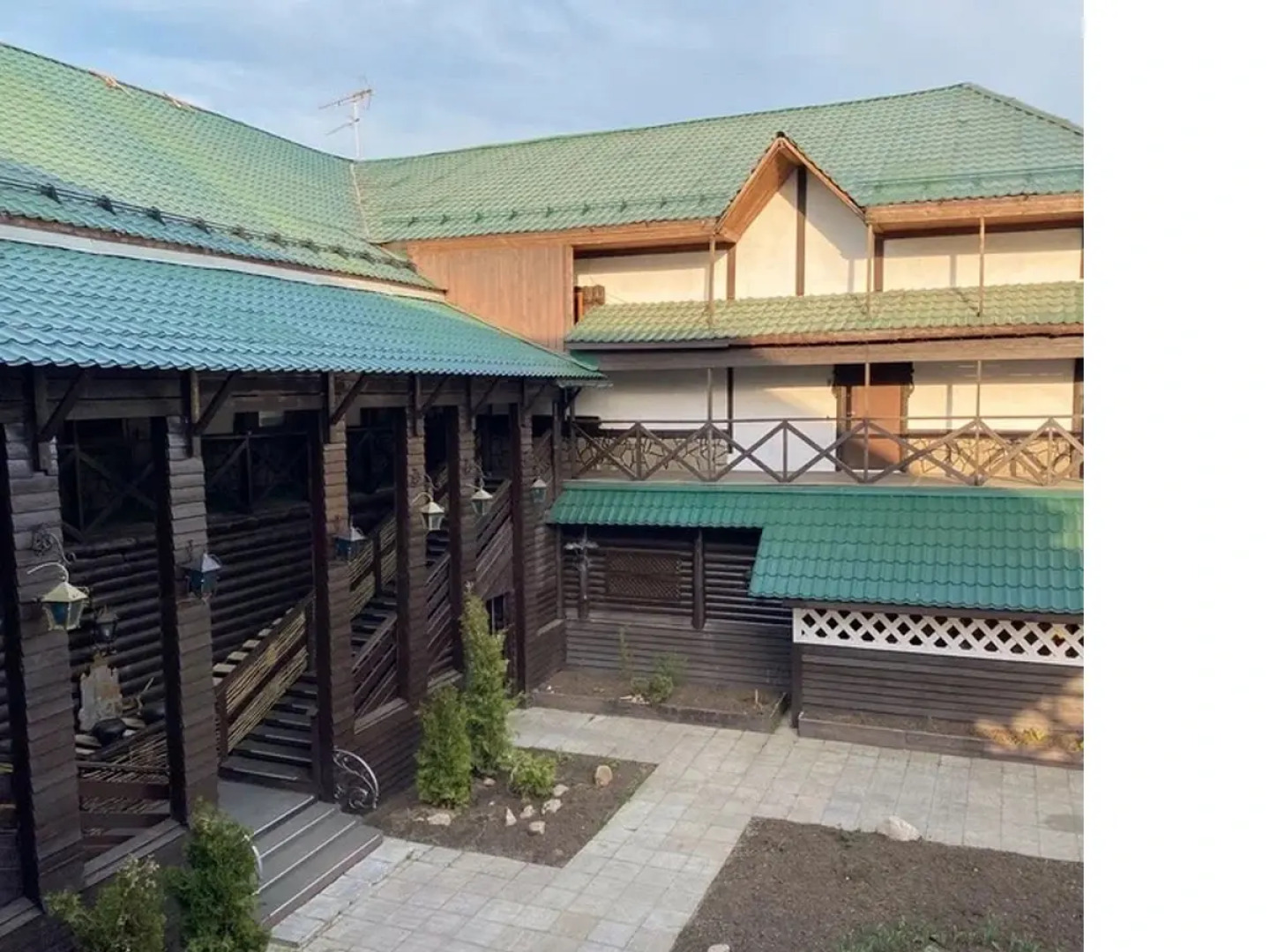 Отель Соколиное Гнездо