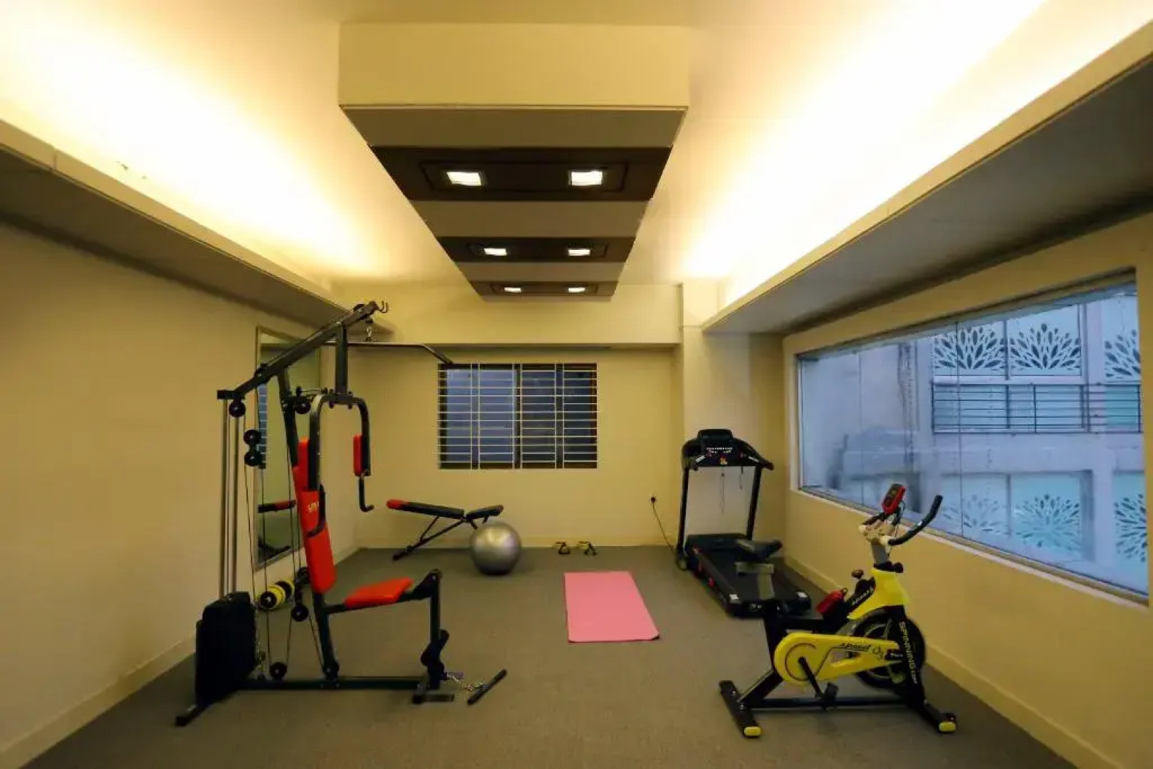 Отель Orchid Business