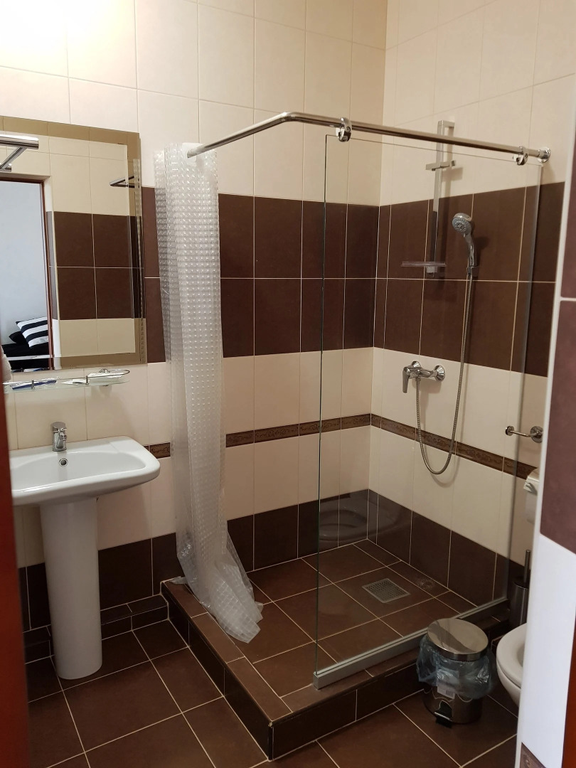 Отель Аристократ