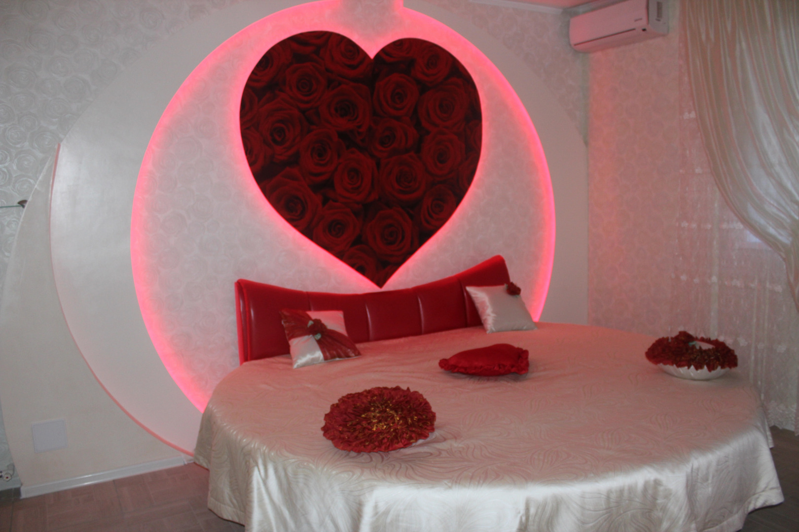 Отель Сафари