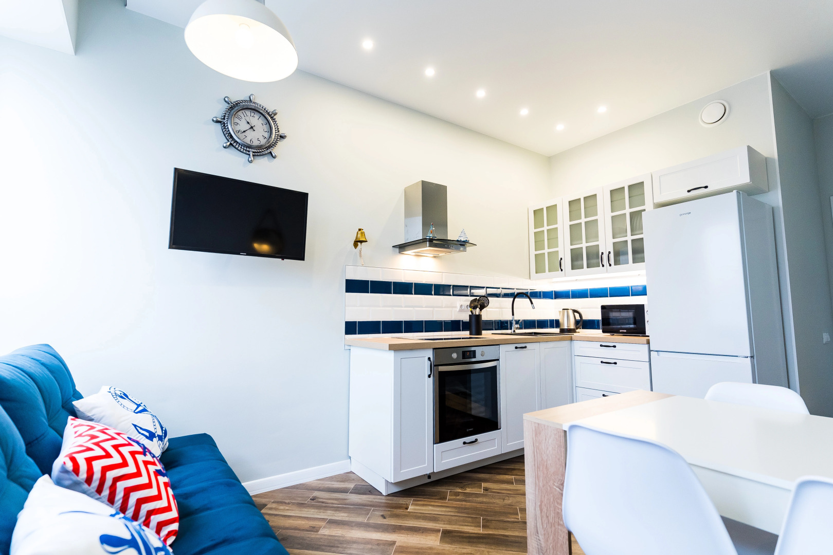 Aпартаменты с Панорамным Видом на Море от LetoApart