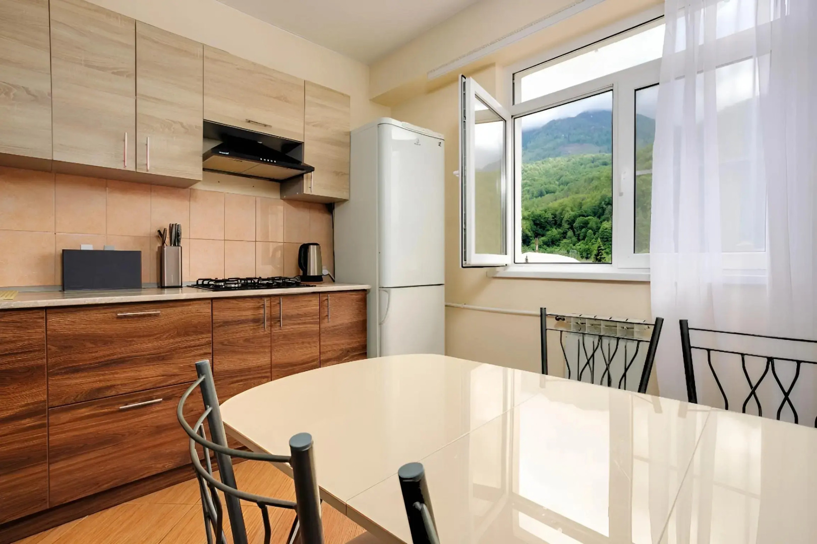 Апартаменты На Красной Поляне