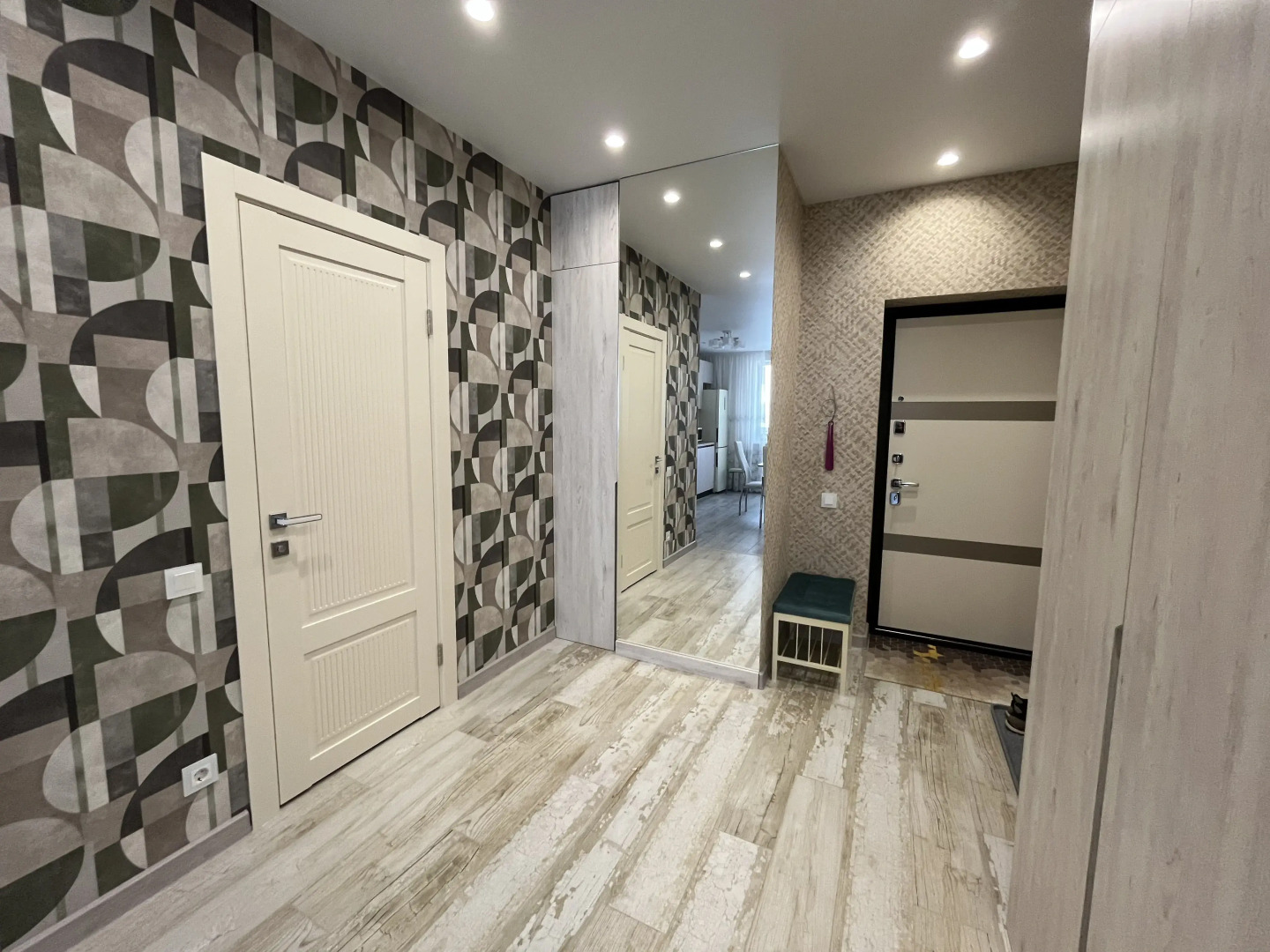 Квартира рядом с историческим центром города и набережной реки Волга