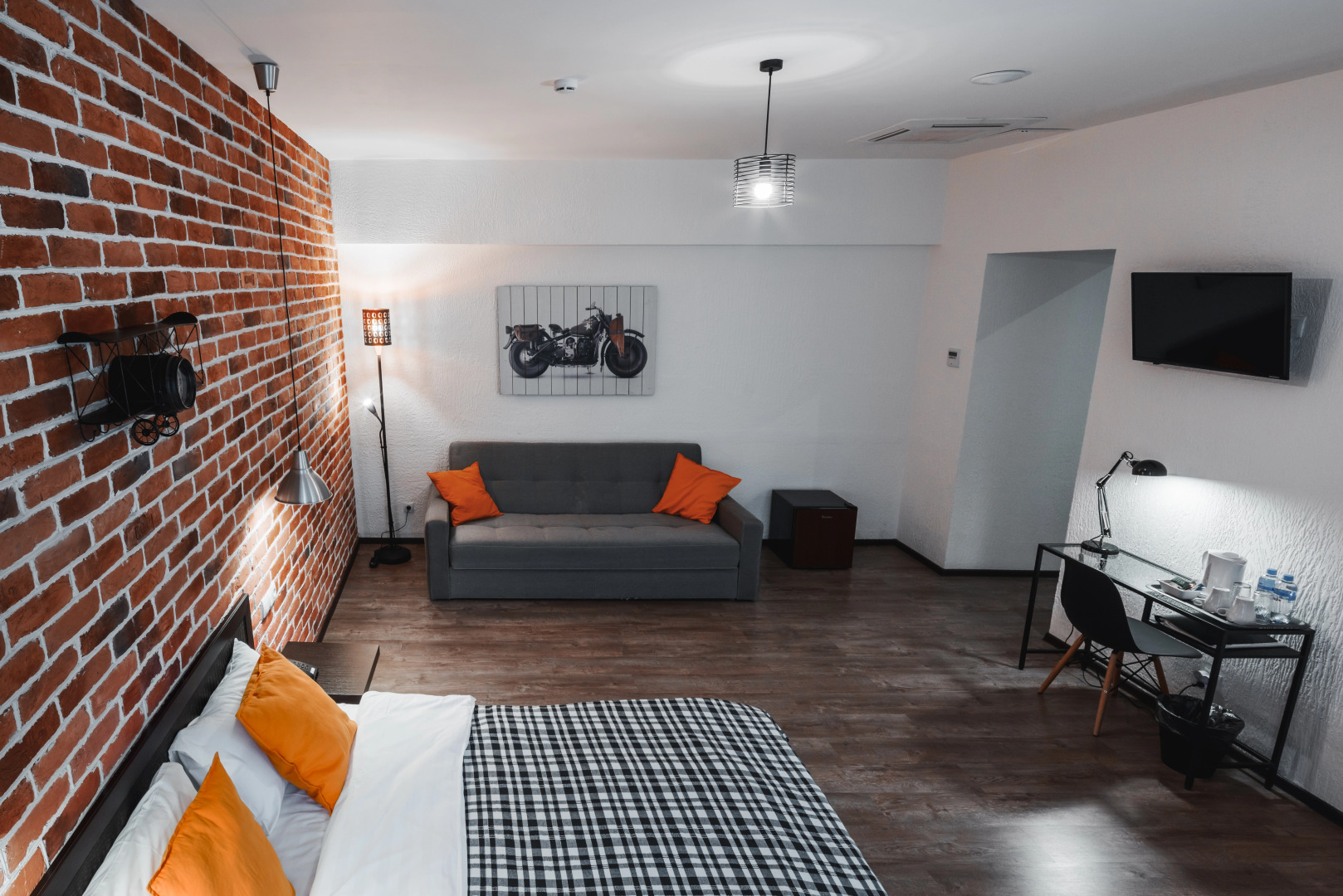 Мини-Отель LiKi Loft Hotel