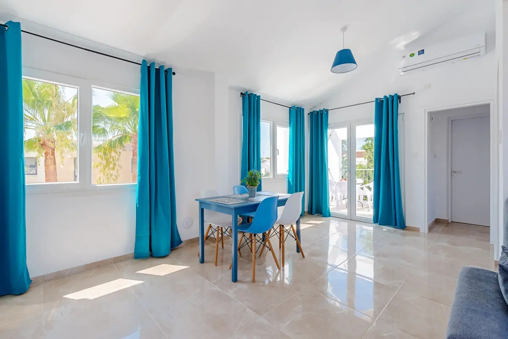 Апартаменты Color Cyprus Amozoniu