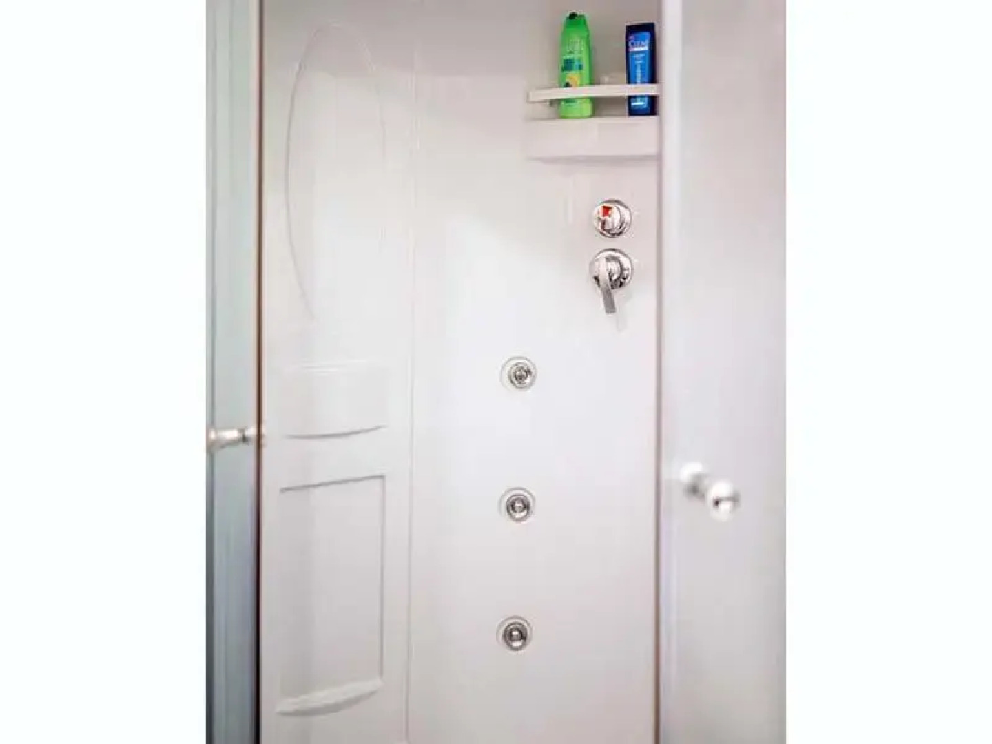 Апартаменты на Трехсвятской 28