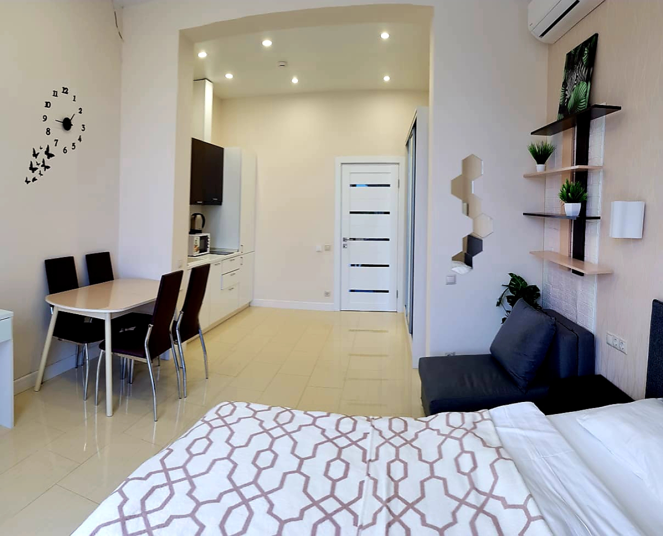 Квартира у Моря на Бульвар Надежд 4/2