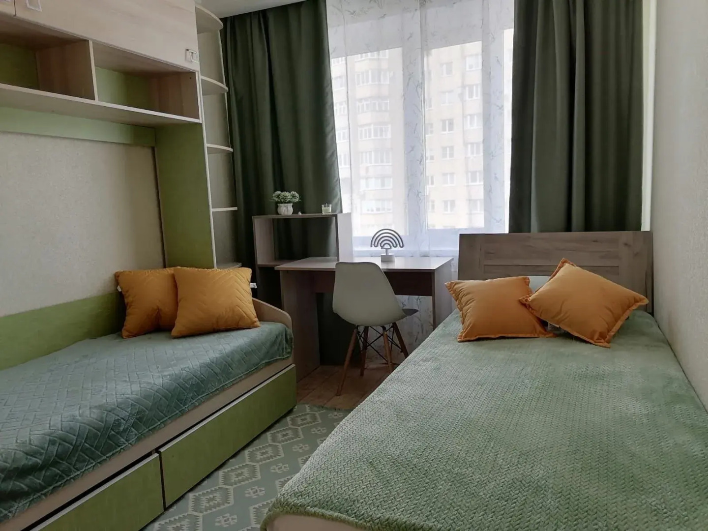 Апартаменты Семейные GALAAPART у парка Победы