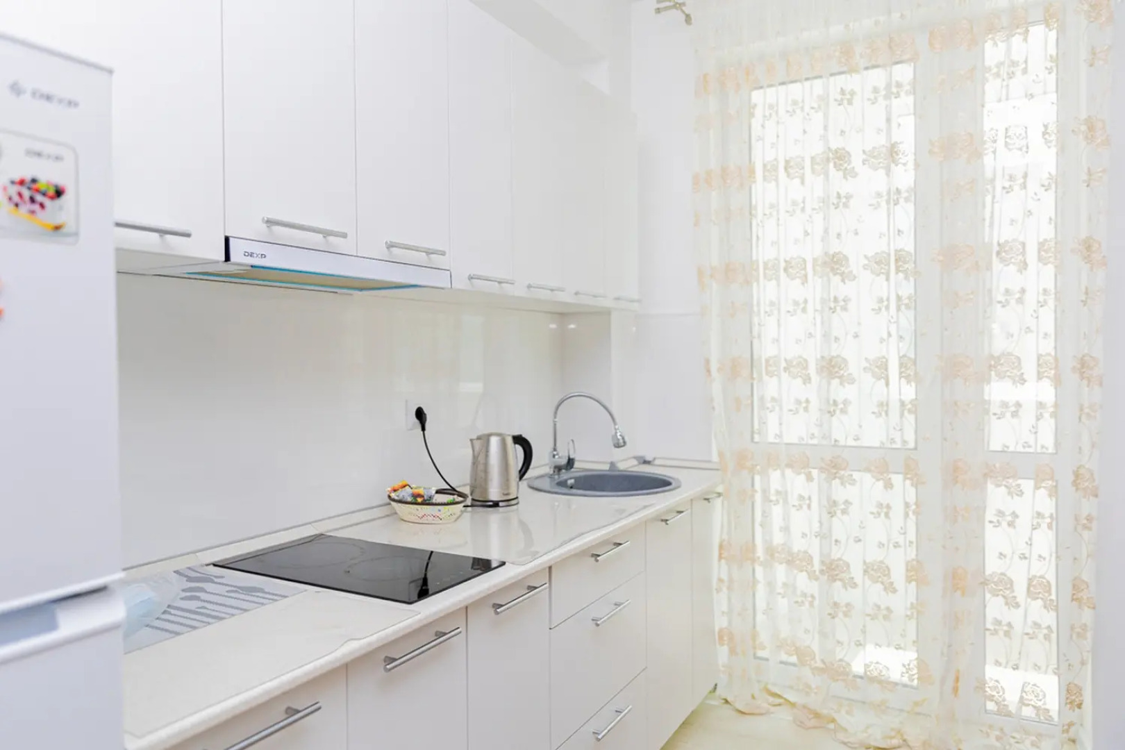 Апартаменты Современная студия на Мира 300