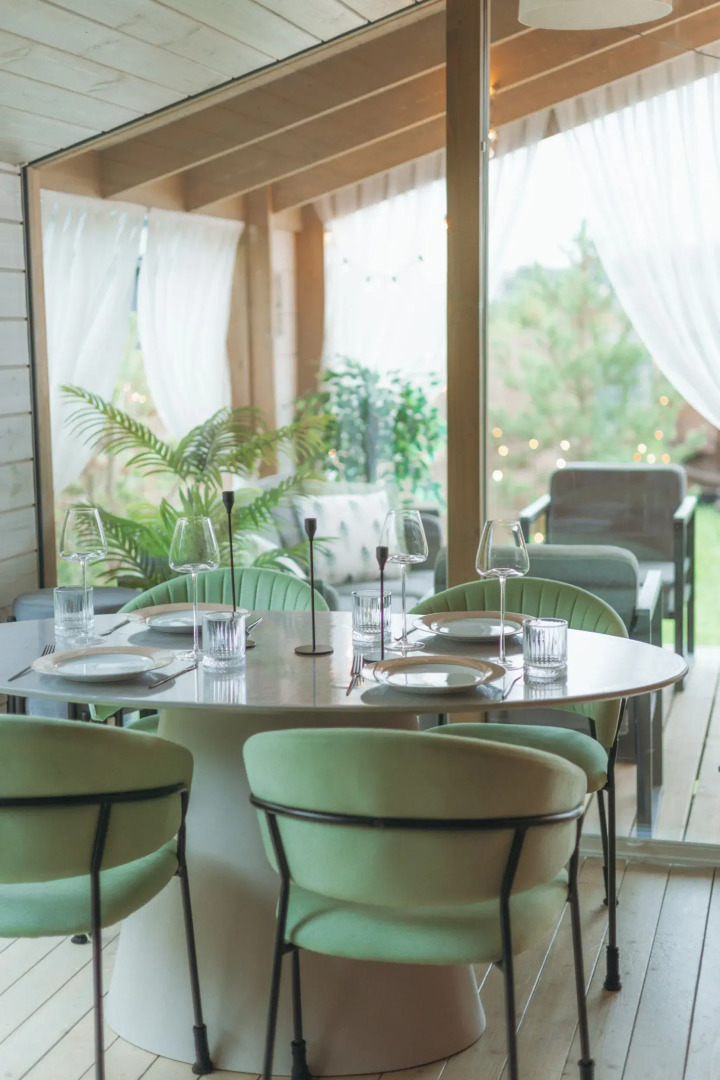 Частный дом с баней бочкой у воды и леса