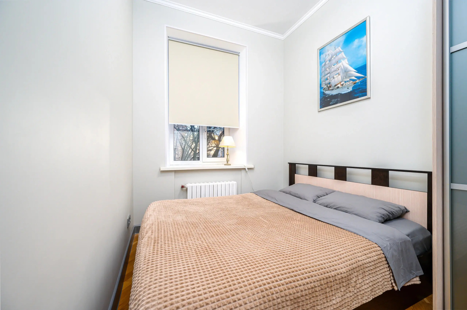 Апартаменты на Моисеенко 4