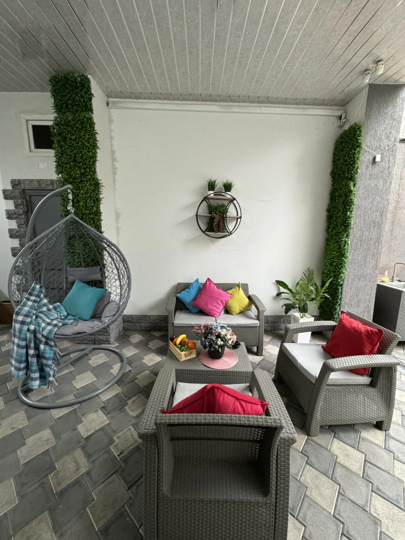 Апартаменты Modern and Comfortable Apartment