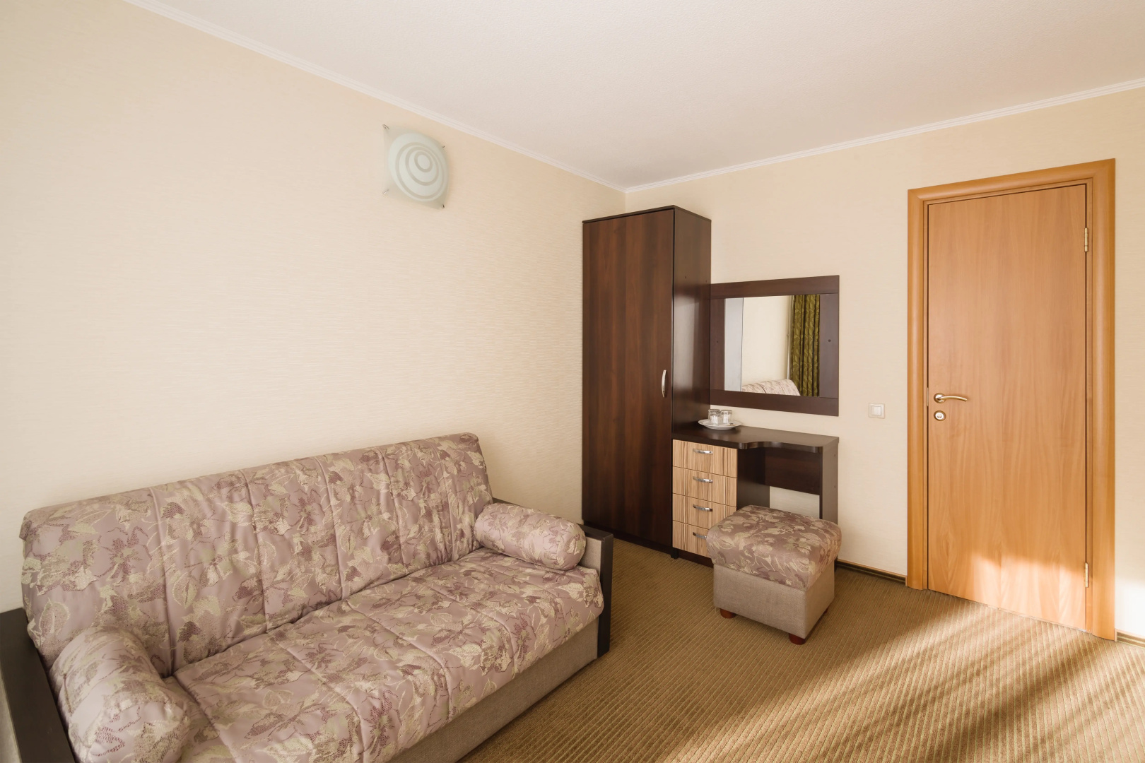 Отель Магнолия