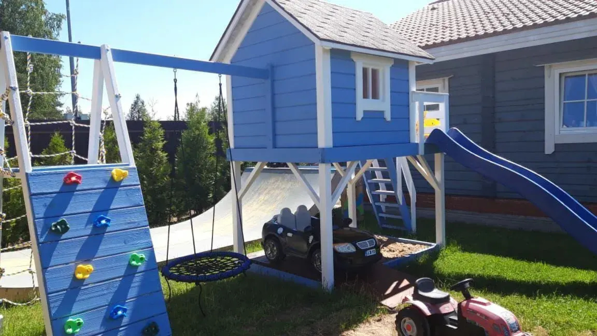 Частный дом загорoдный в финском стиле