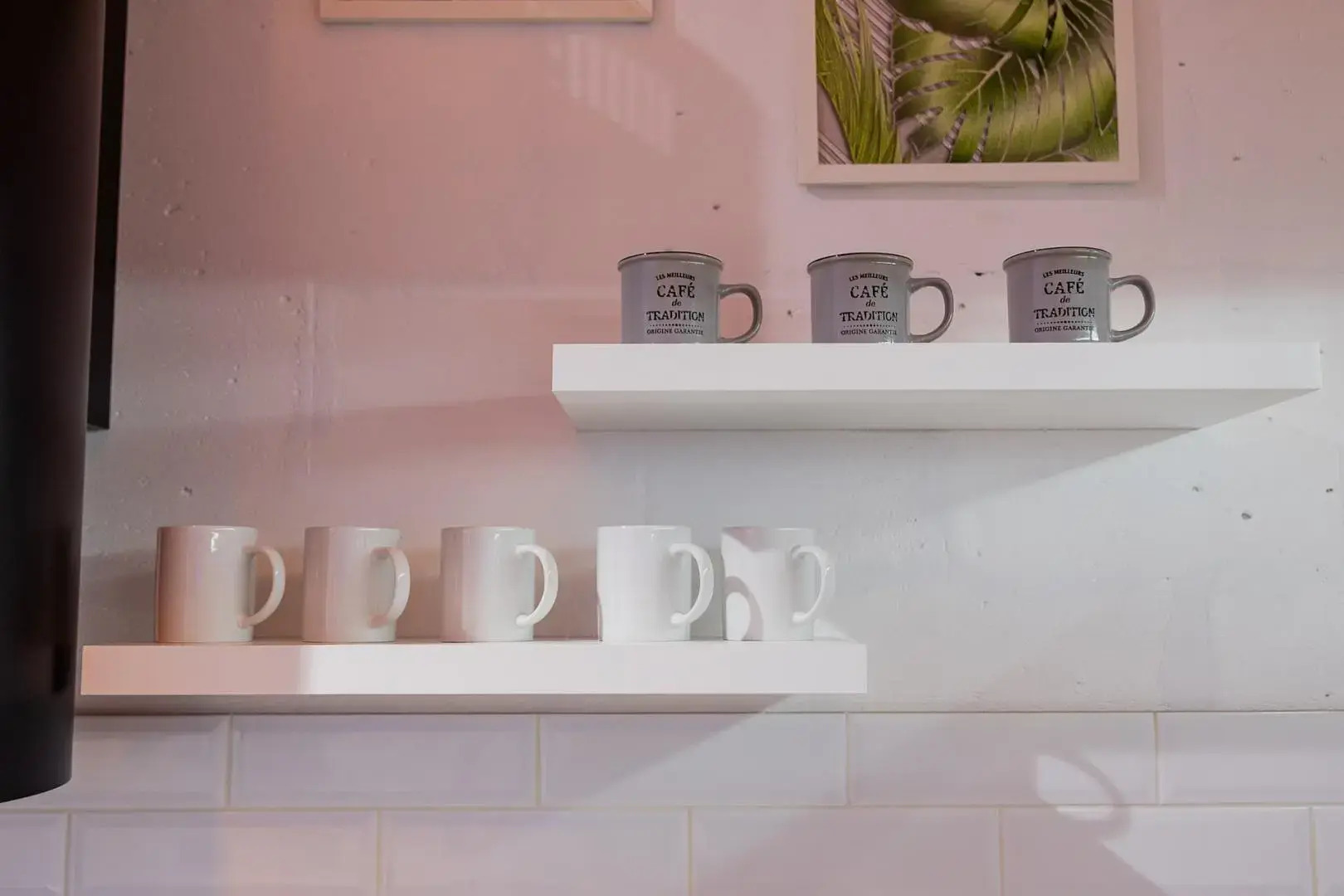 Отель White Place