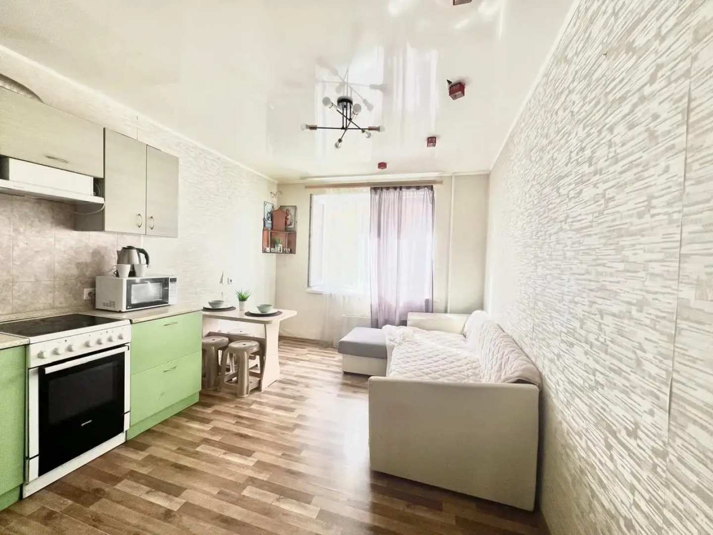 Апартаменты Уютные на улице Тургенева 7