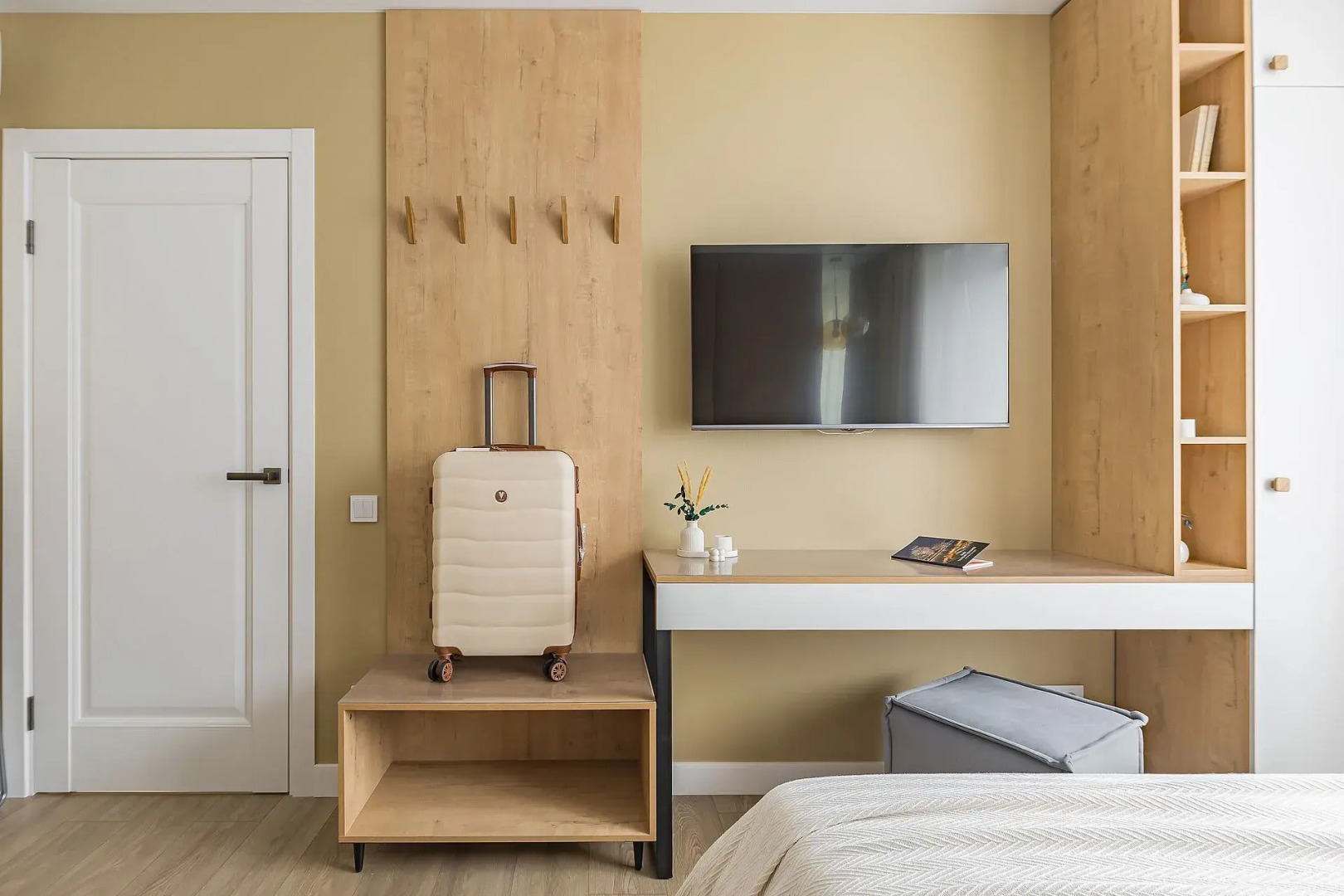 Апартаменты в центре на улице Горького 152а Сова-Дом