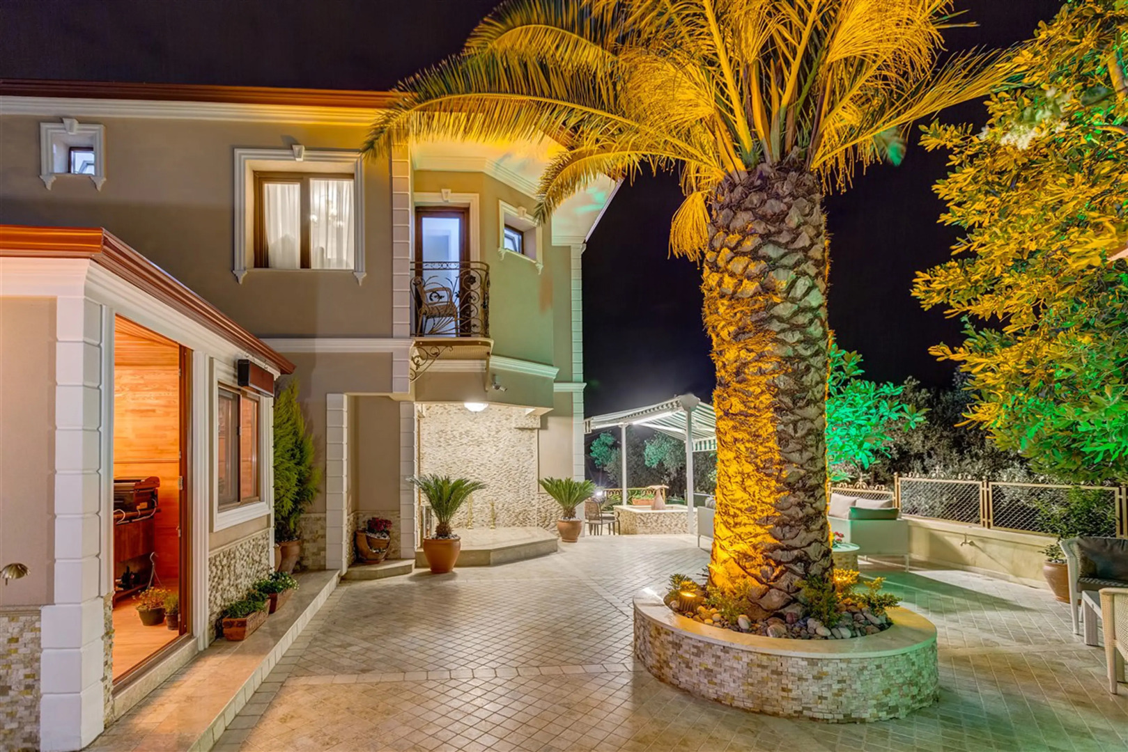 Cunda Özerbey Konaği - +13 Adults Only