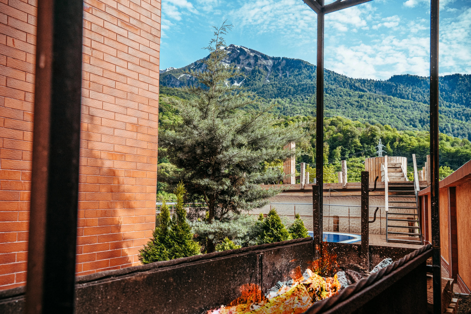 Гостевой дом Alm House