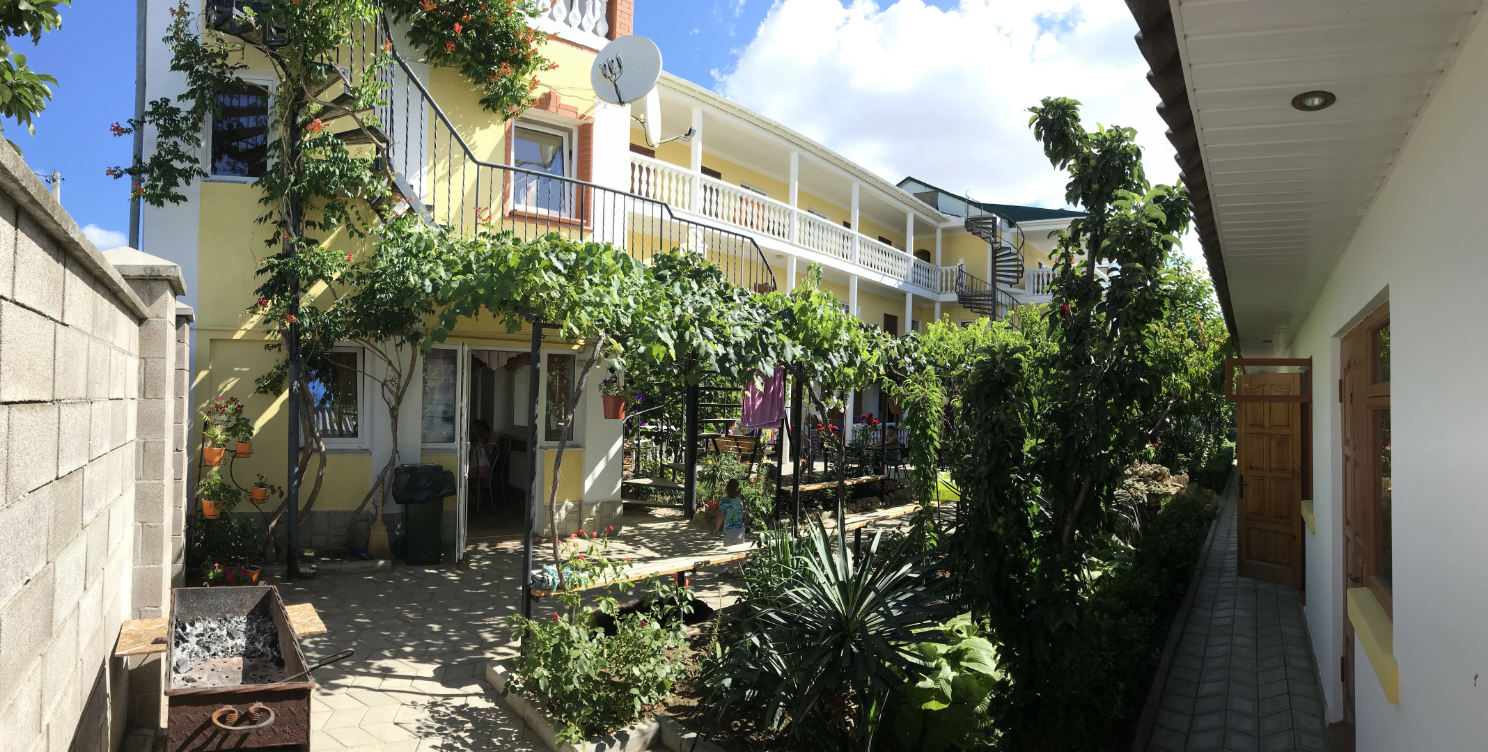 Меблированные комнаты У Чижика