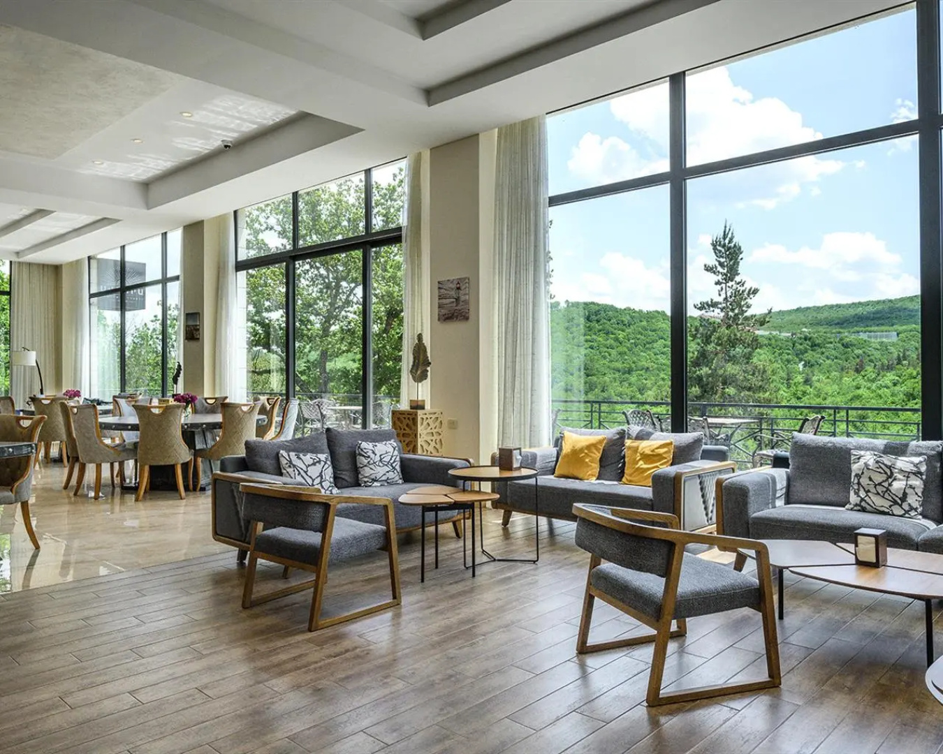 Aurora Resort Tsaghkadzor, By One