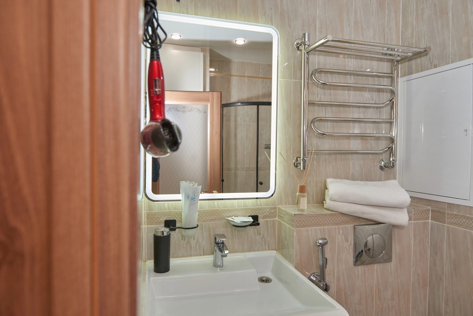 Апартаменты HOROMY с дизайнерским ремонтом и потрясающим видом