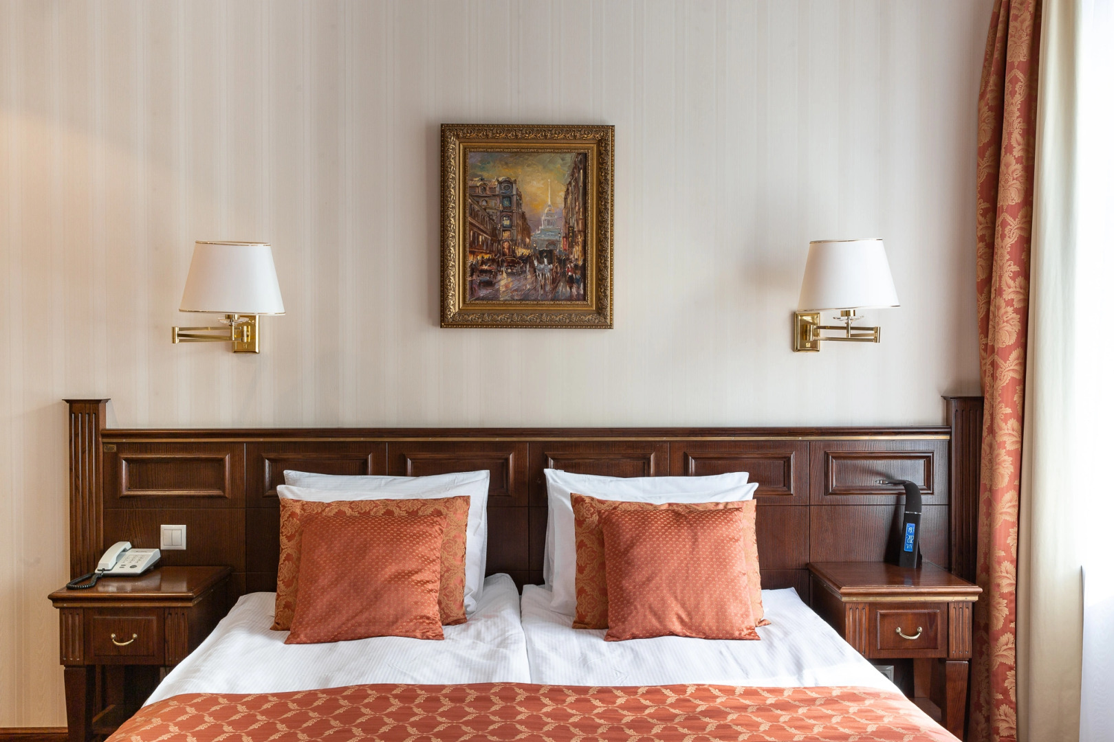 Отель Традиция