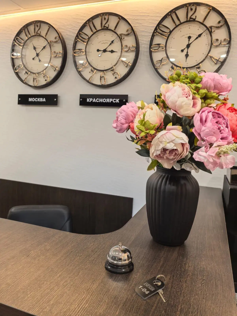 Отель Белая Ворона