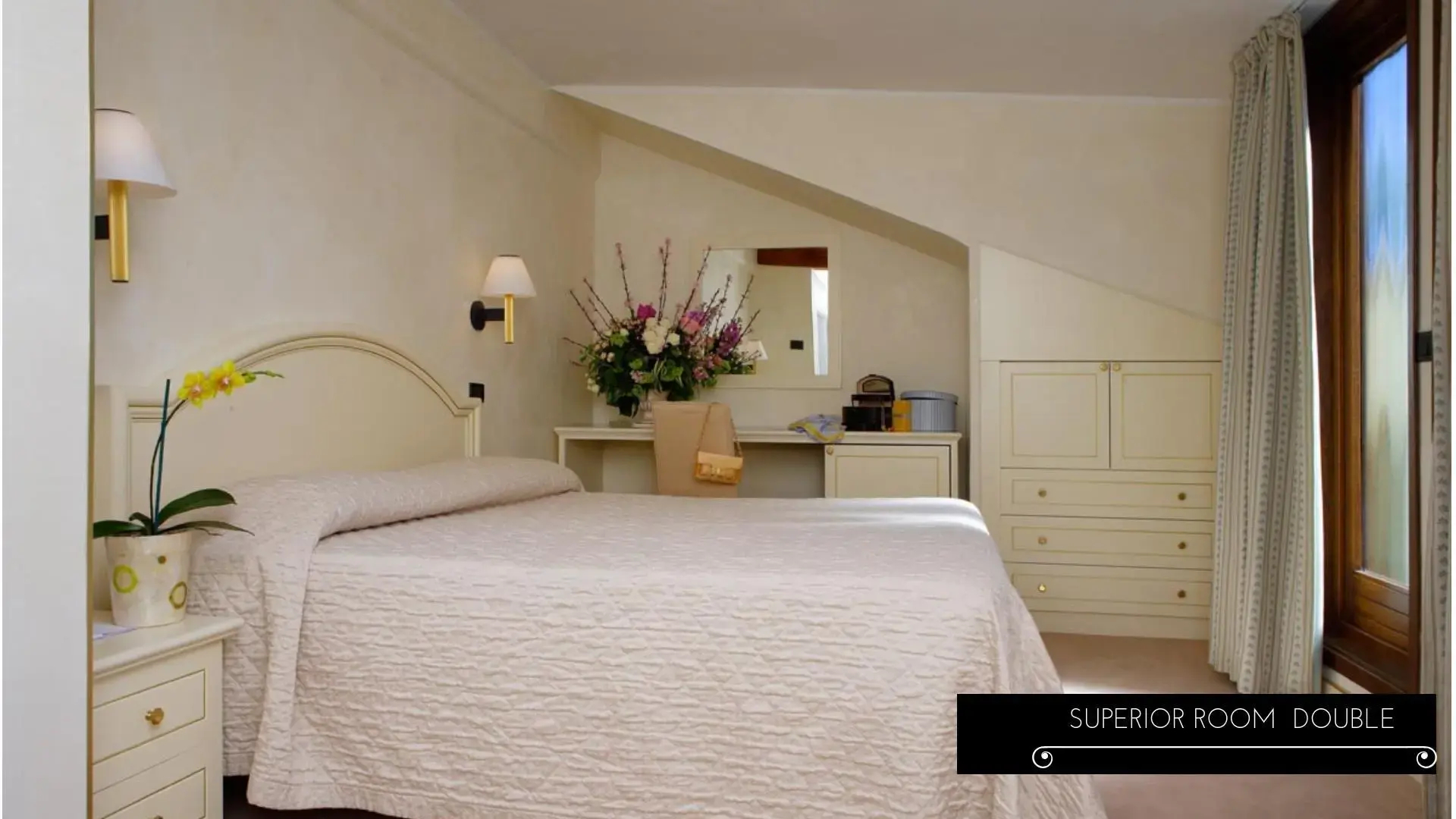 Carlton Capri Hotel