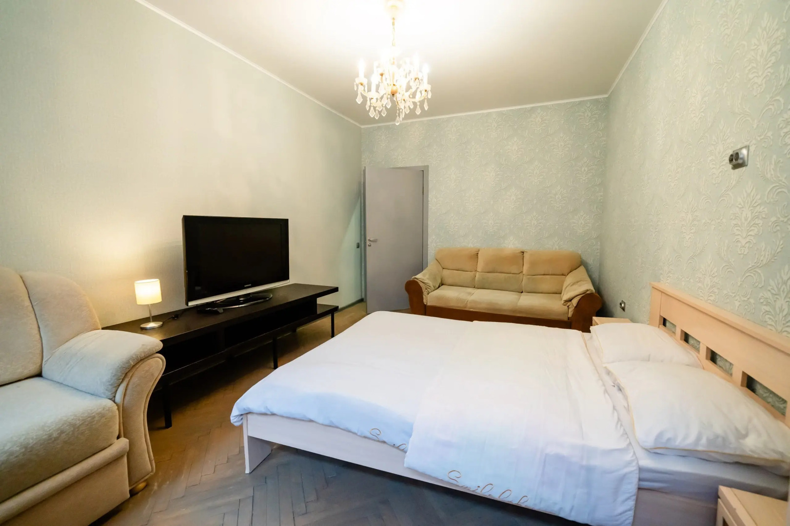 Апартаменты Большая Морская 27 Парковка