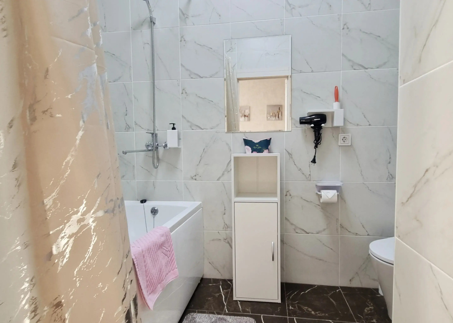 Апартаменты Рыжий Кот у Мира