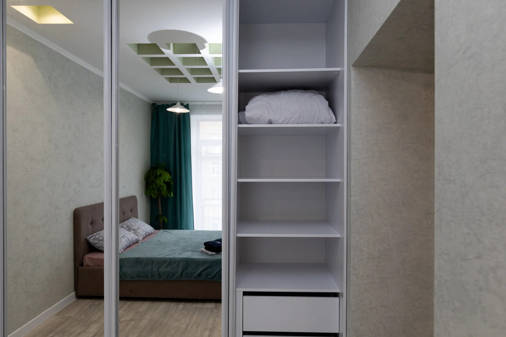 Апартаменты на Красном проспекте