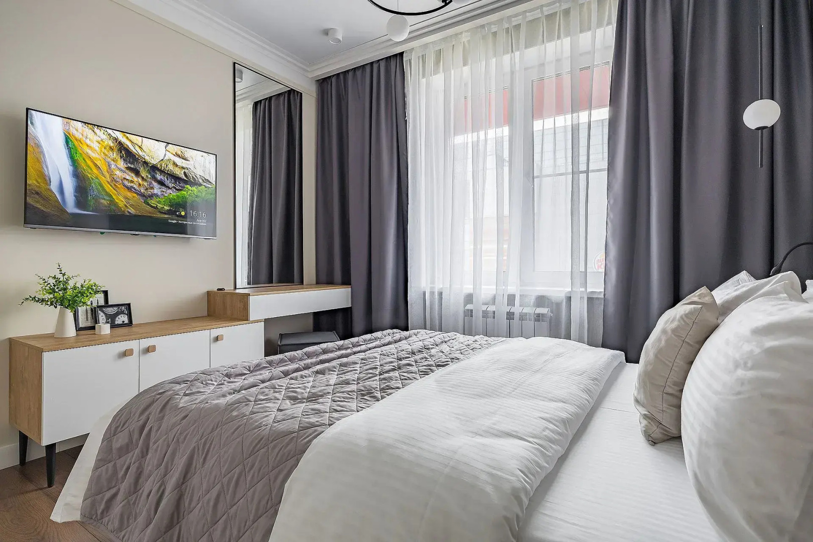 Квартира двухкомнатная в центре на ул.Большая Покровская. "Сова-Дом".