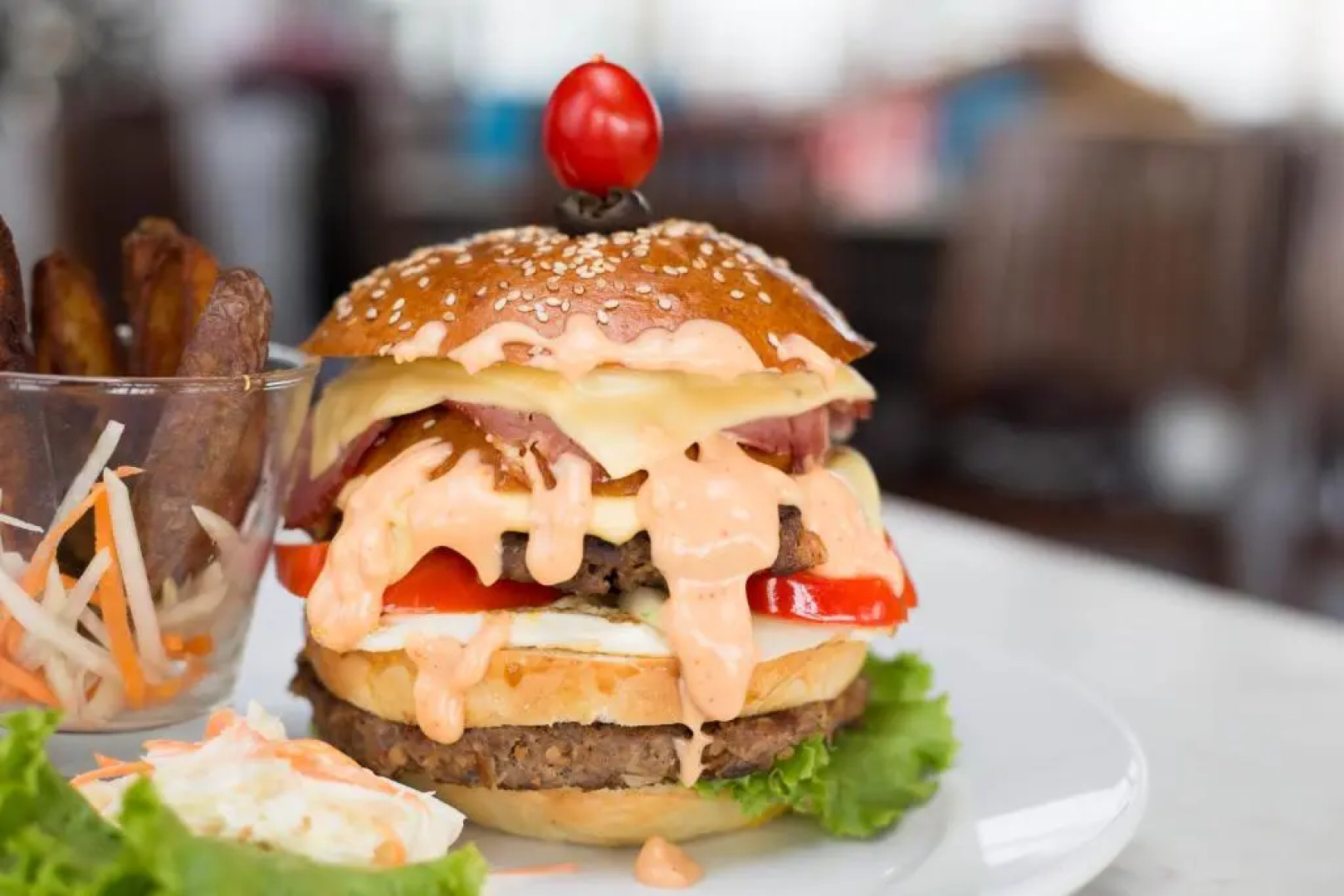 Отель Six Seasons