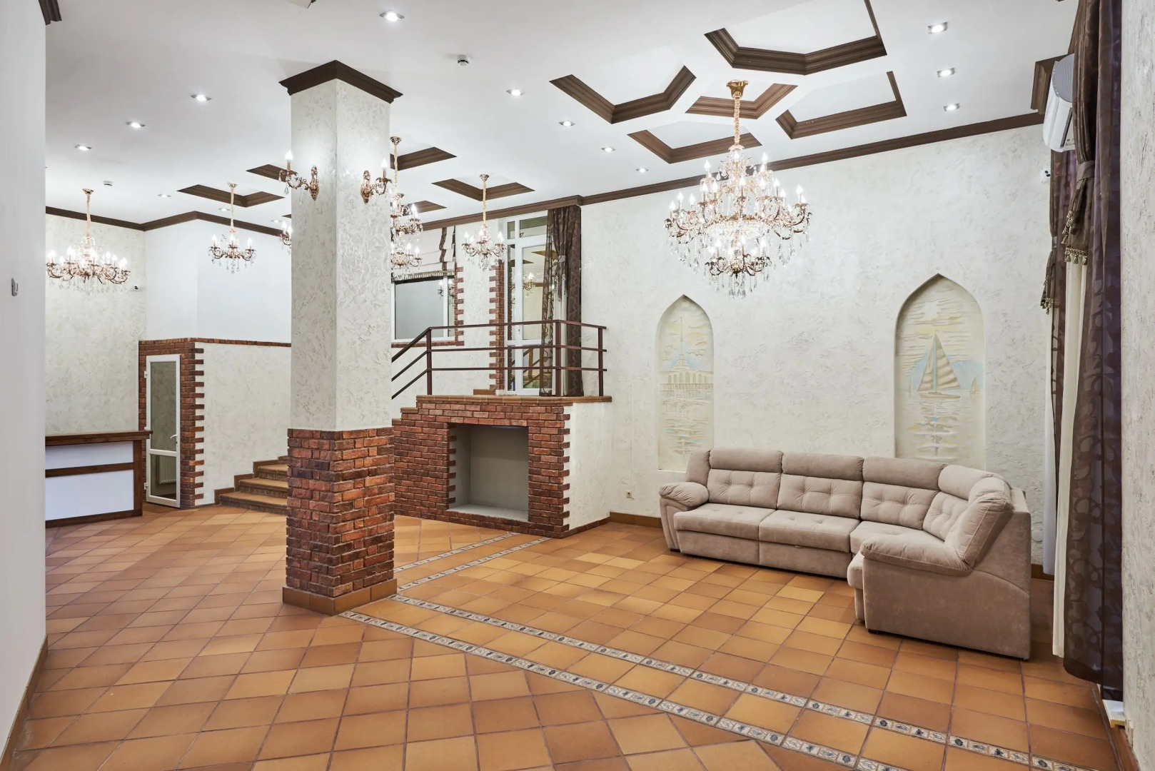 Отель Альтаир