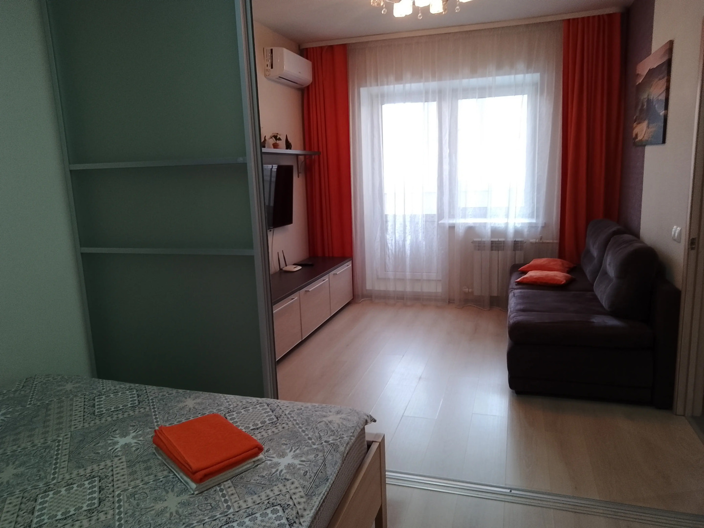 Апартаменты на Ураева 10