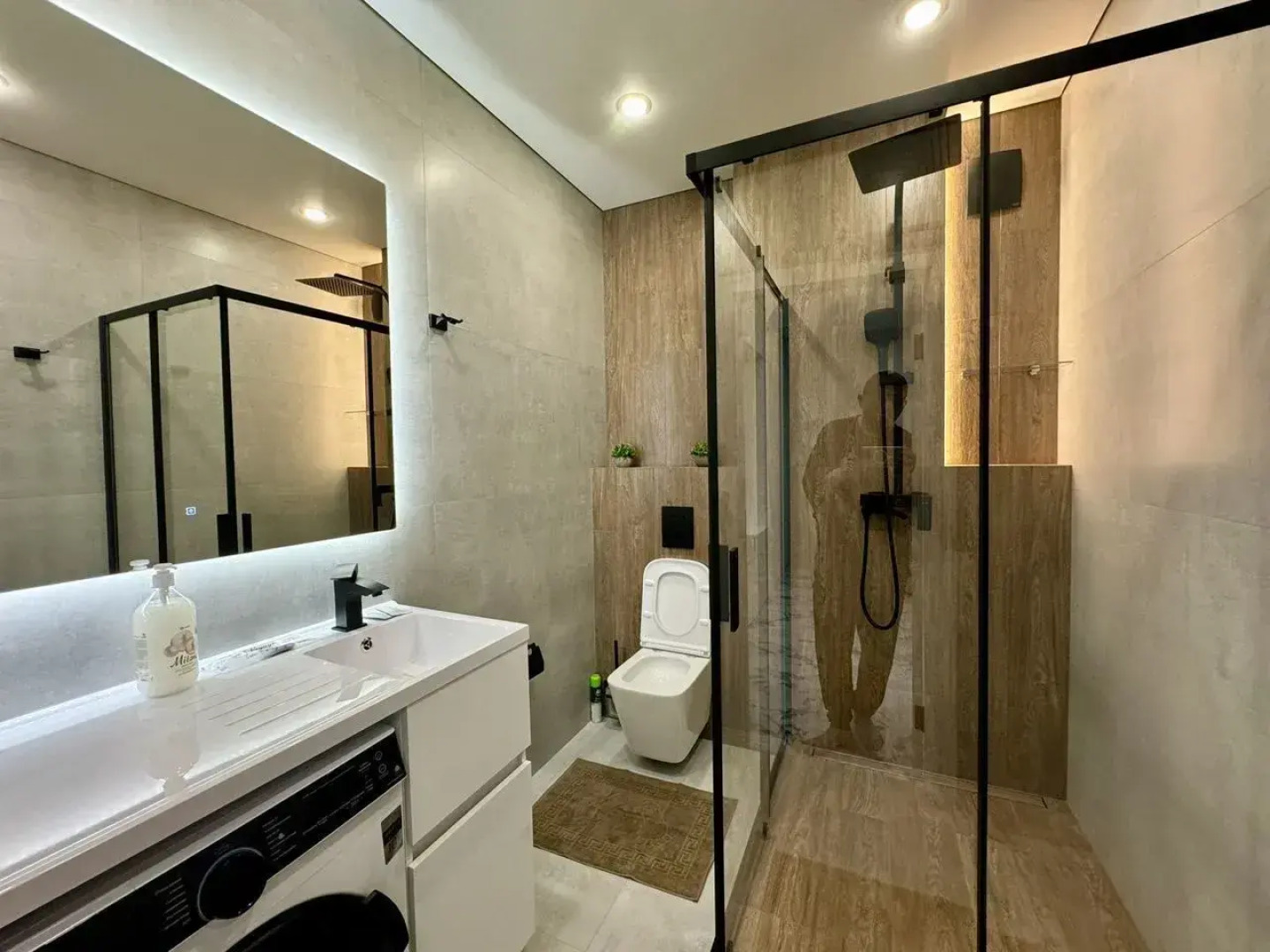 Квартира на Курсантов Кировцев 4А