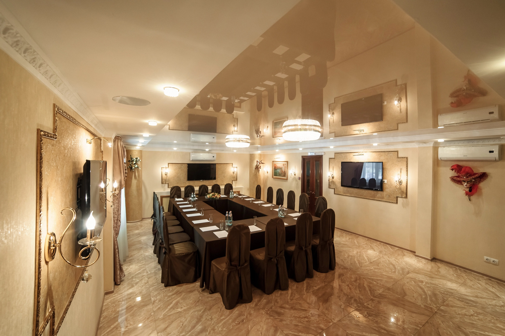 Отель Венеция