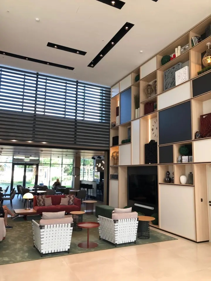 Апартаменты 2 Комн. в 100м. от Метро Ботанический Сад