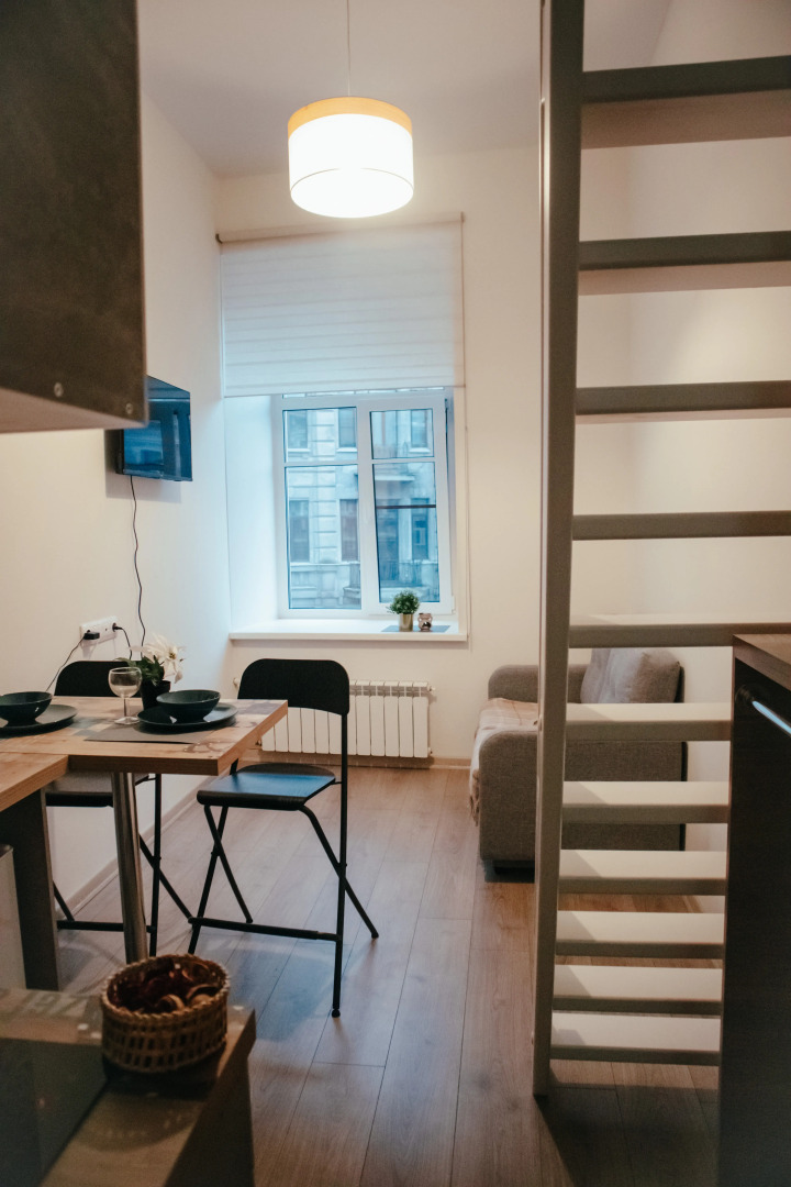 Апартаменты Двухуровневая студия с видом на Невский