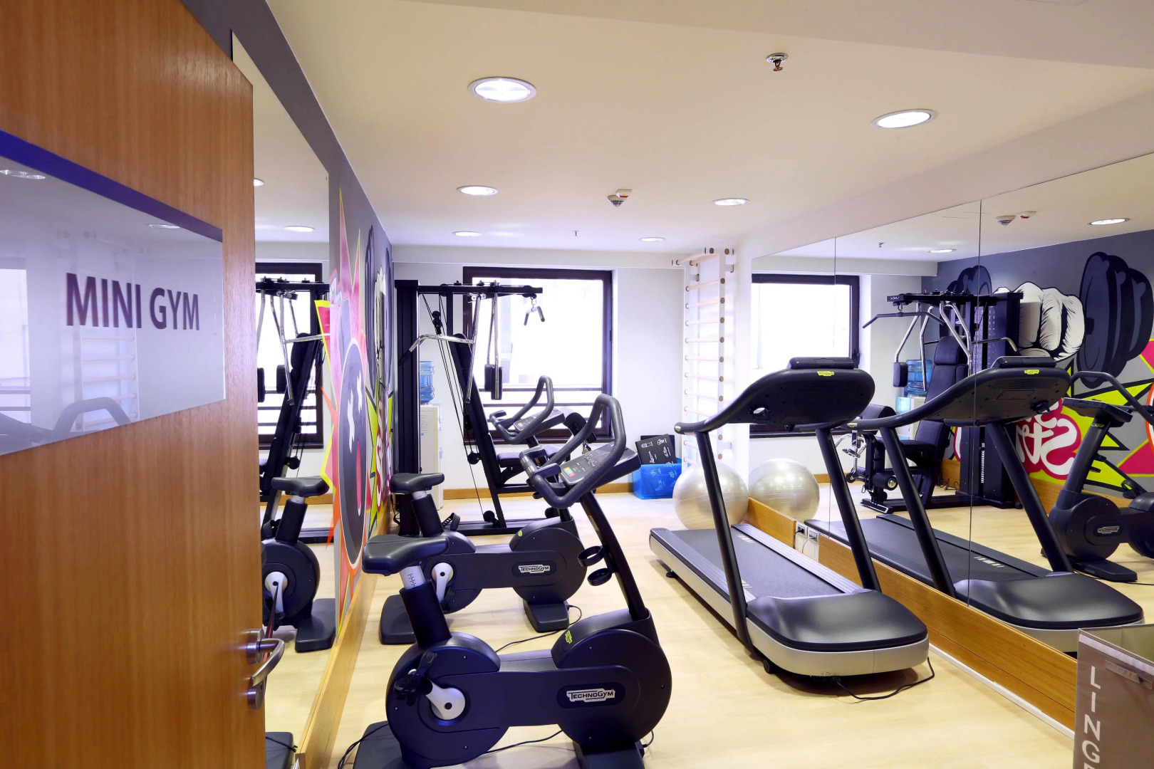 Отель Nobel Palace