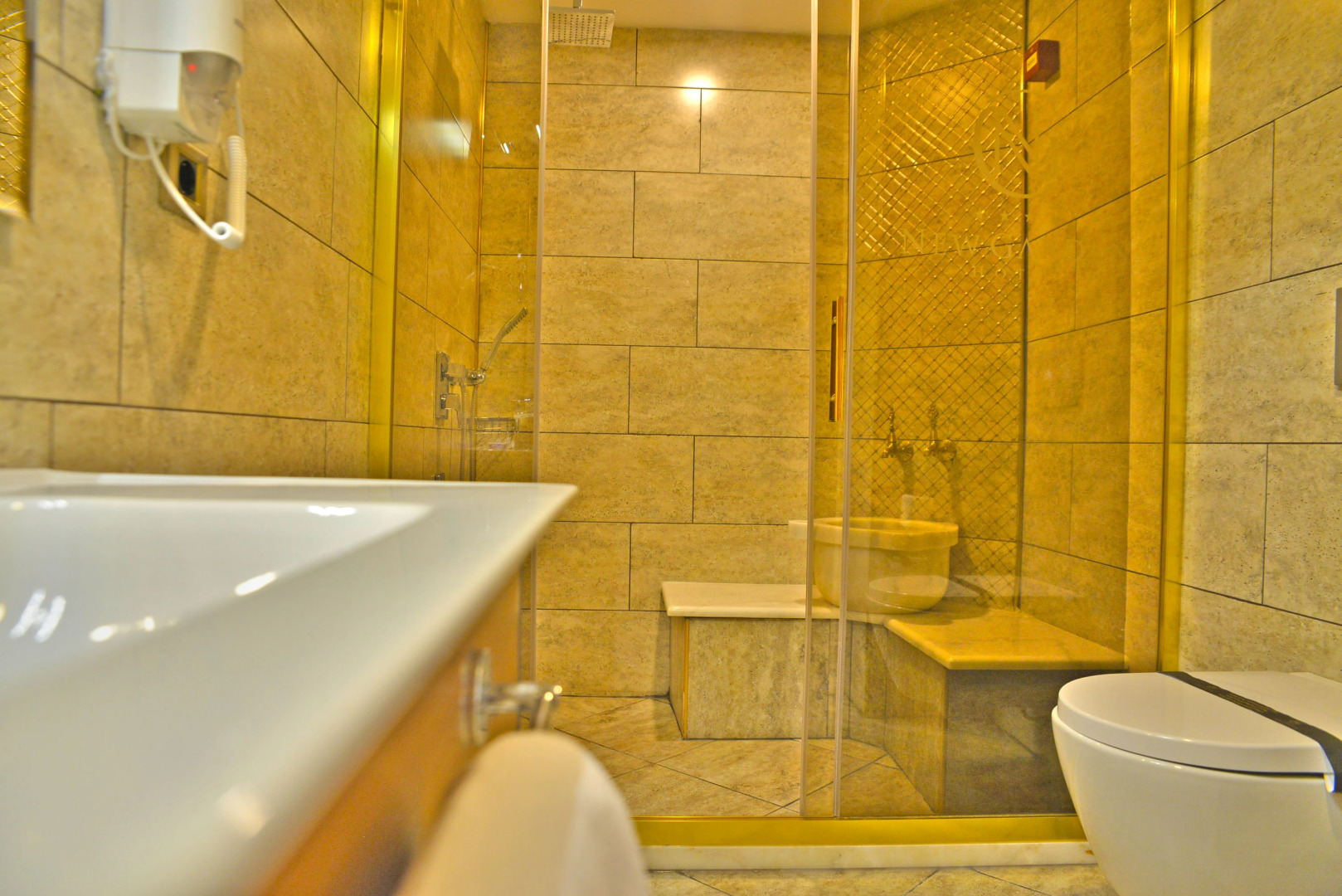 Отель New Garden