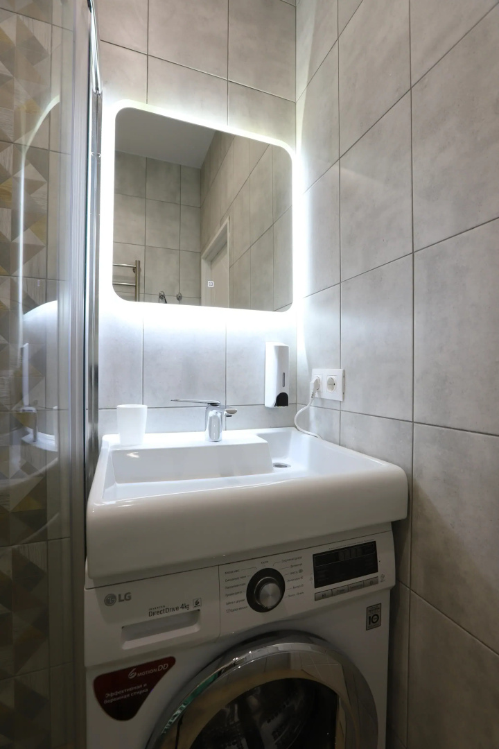 Квартира MaxRealty24 Admirala Makarova 6A
